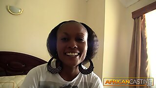 Afrikanisch amateurin beim vorstellungsgespräch gefickt